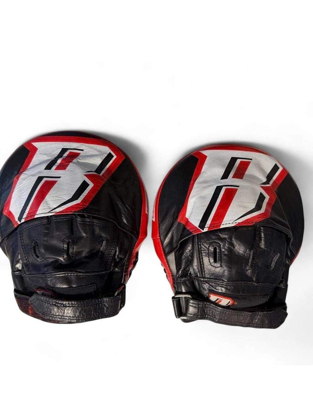 Rewear Boxing Focus Mitts Black Red Leather Pair
